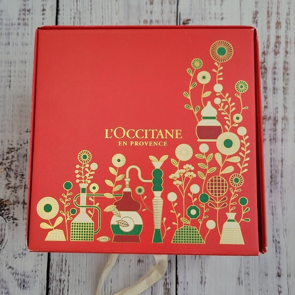 L’OCCITANE 2021 Holiday Gift Box GWP Sample Travel Sizes NEW NWT - Picture 6 of 10